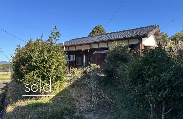 宇木中古住宅｜唐津市で土地、家売却なら合同会社街の灯